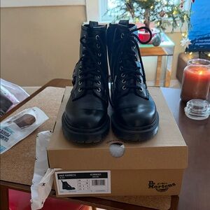 Dr Martens 1460 Harness
Size 7